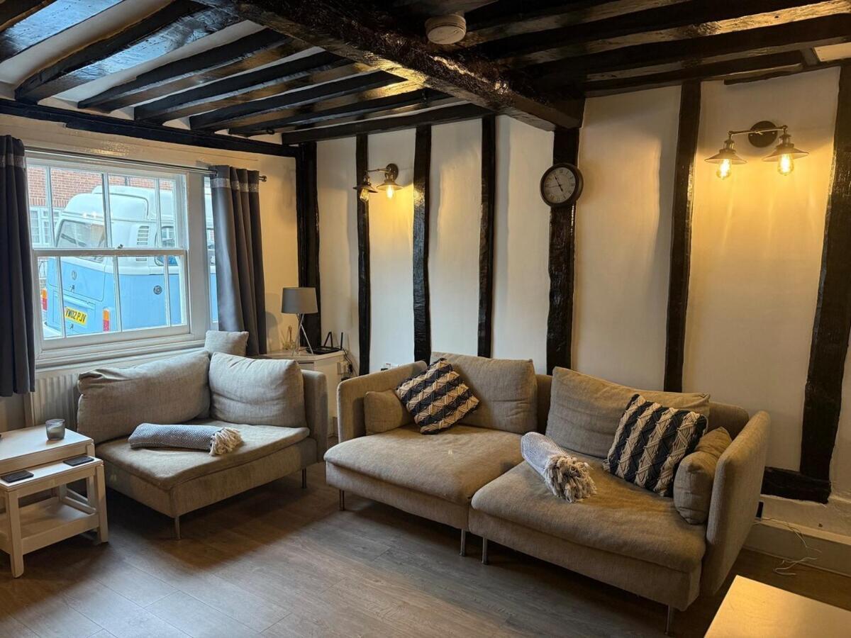 Tidal Walk Cottage By The Sea Harwich Ruang foto