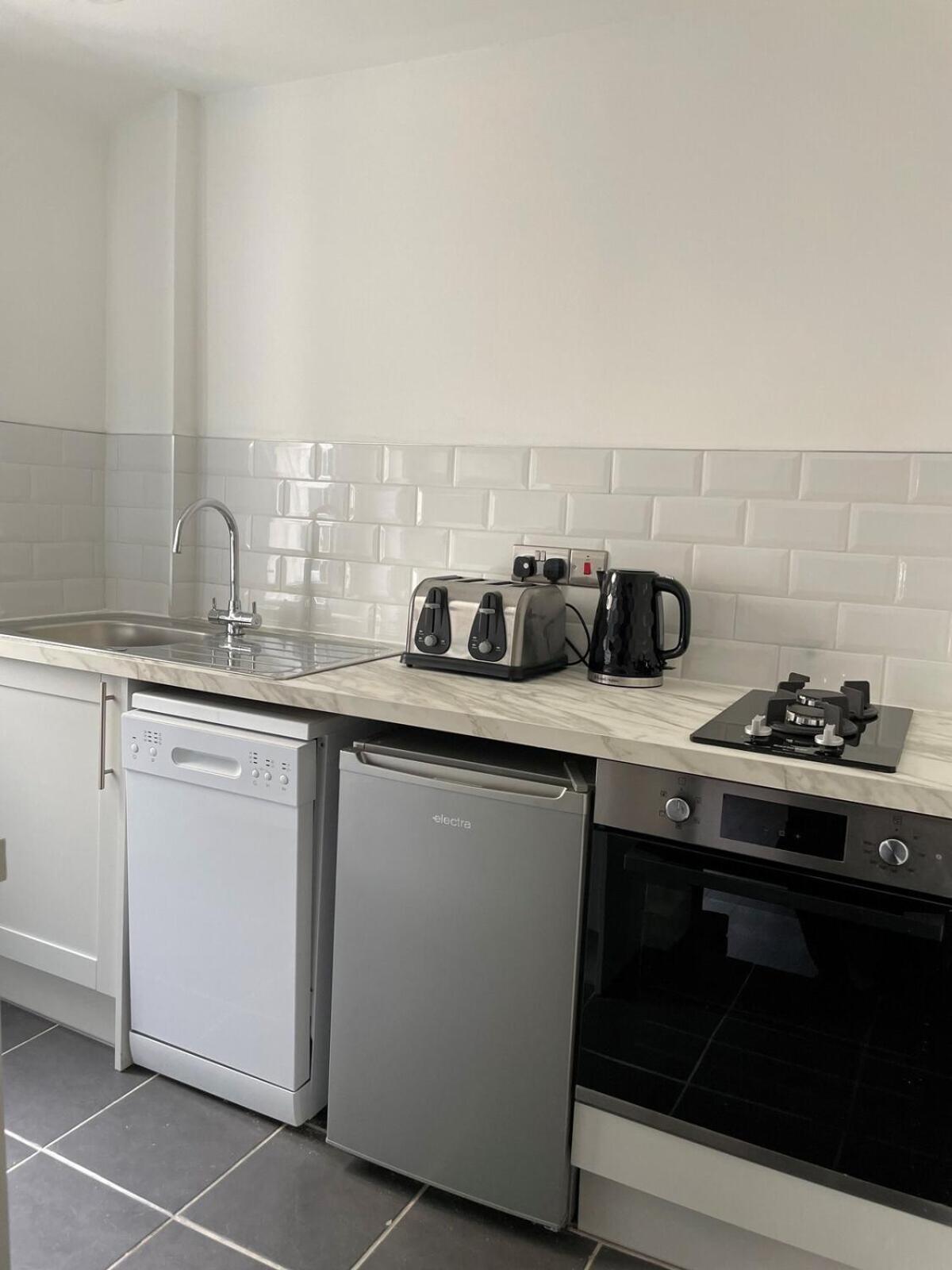 Tidal Walk Cottage By The Sea Harwich Ruang foto