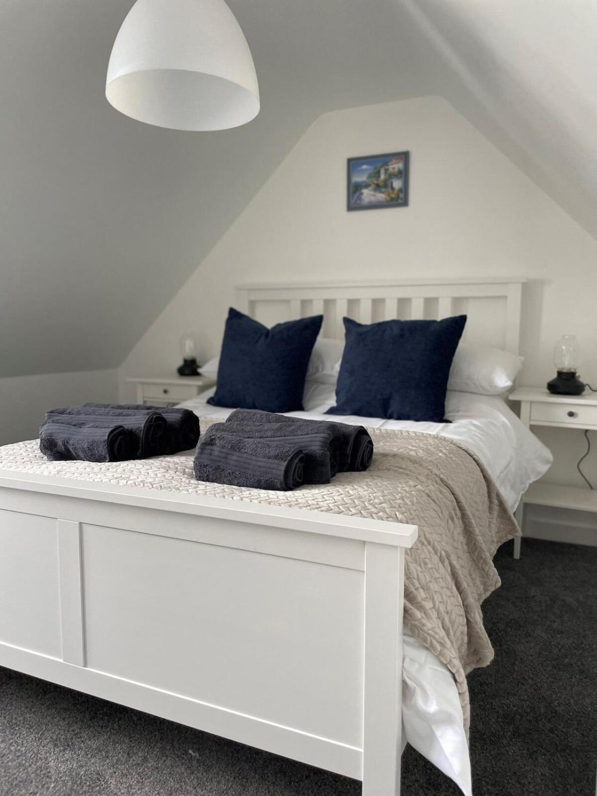 Tidal Walk Cottage By The Sea Harwich Bagian luar foto
